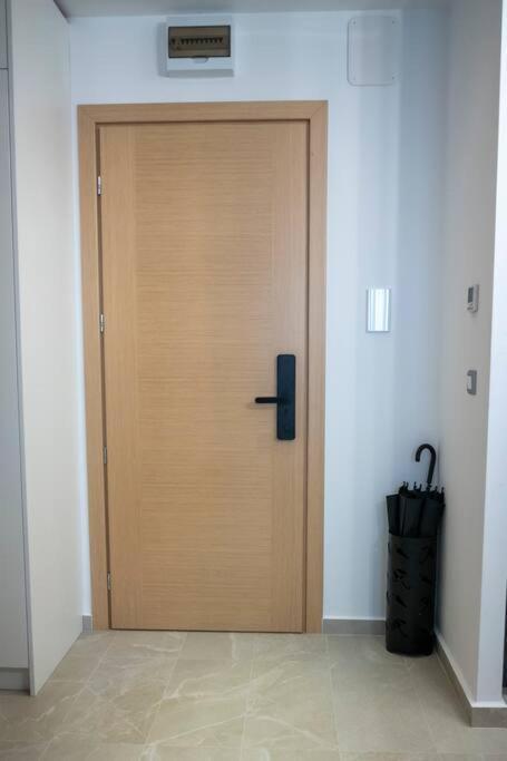 Luxury 2 Bedroom Apartment Bucareste Exterior foto