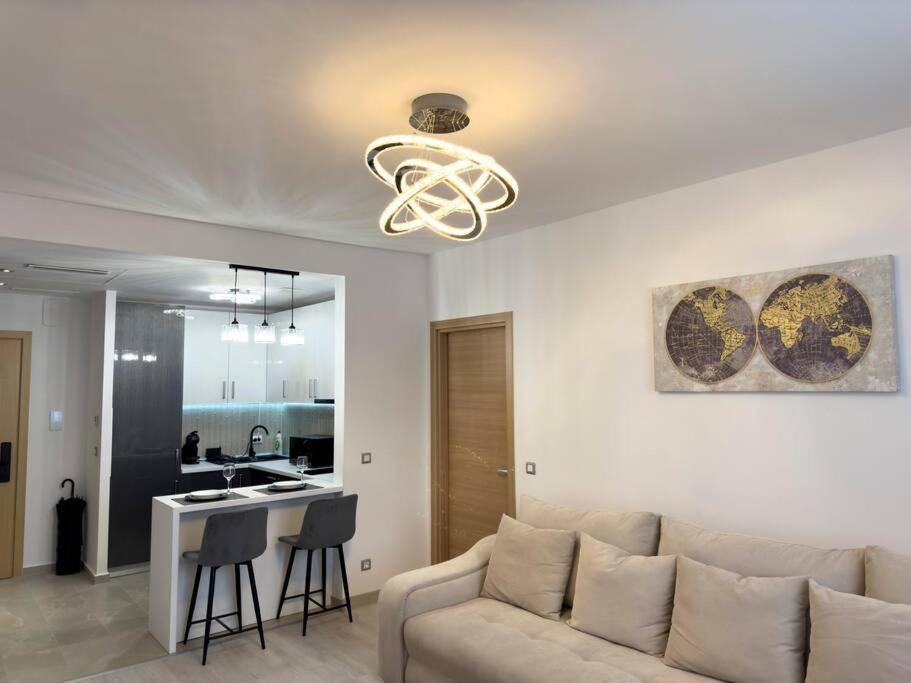 Luxury 2 Bedroom Apartment Bucareste Exterior foto