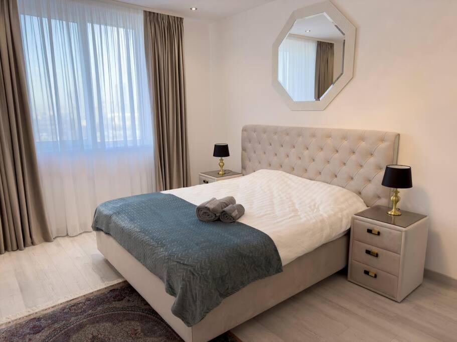 Luxury 2 Bedroom Apartment Bucareste Exterior foto